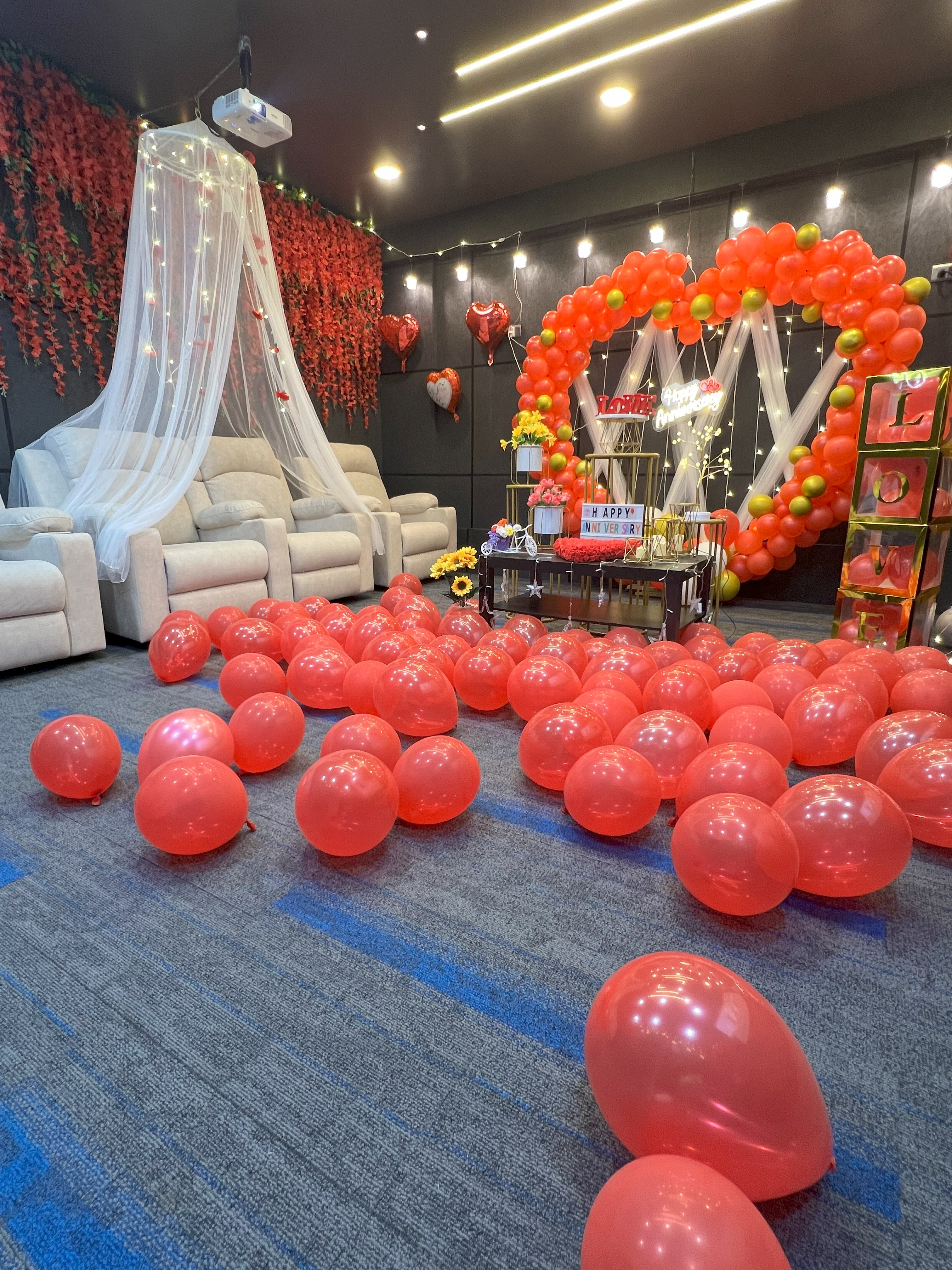 Binge N Fiesta - Best private theater in hyderabad.